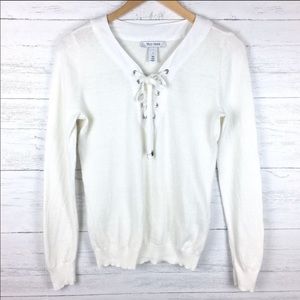 Great pull over adorable/sexy Lonsleeved